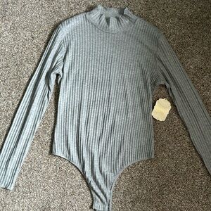 Altar’d State Gray Long sleeve Bodysuit, NWT, Size Large
